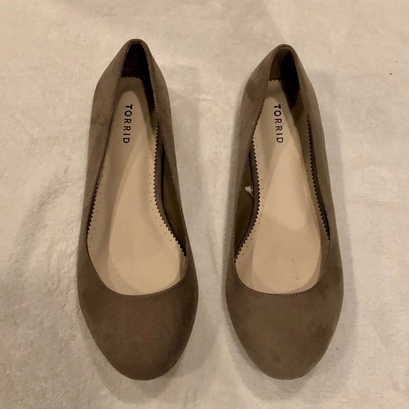 size 12w flats